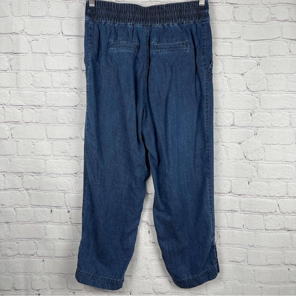 SOFT SURROUNDINGS women's soft blue tencel denim button cropped pants, size S P - Picture 10 of 13